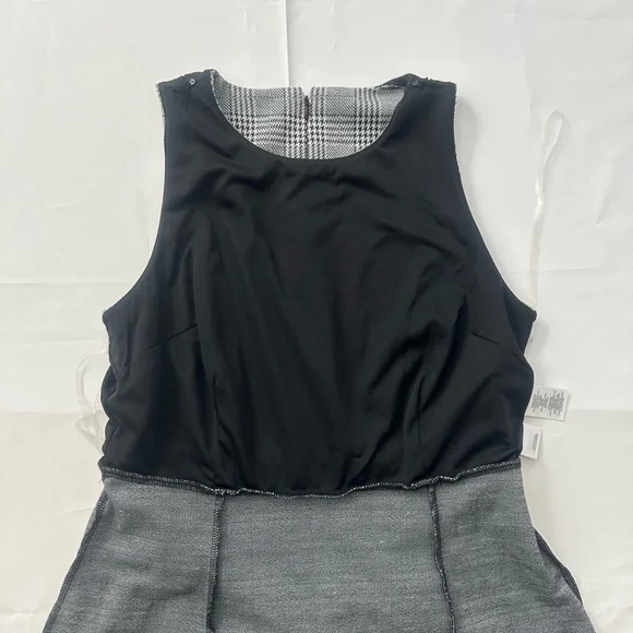 Anne Klein Plaid Midi Dress with Belt Size 6 - Picture 9 of 14